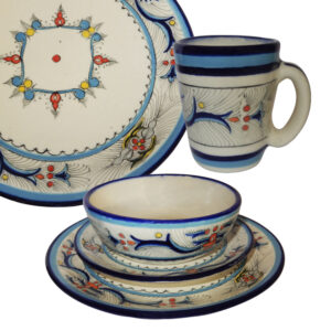 VAJILLA DISEÑO FESTEJO PARA 4 PERSONAS 16 PIEZAS